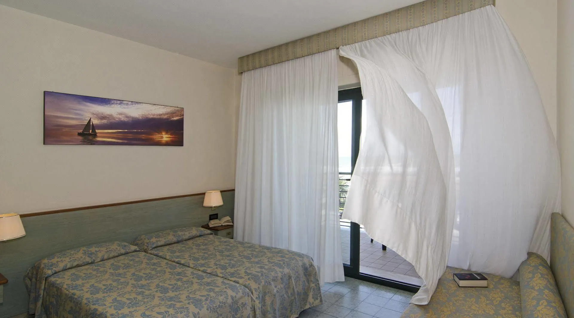 Hotel Paris Lido di Camaiore