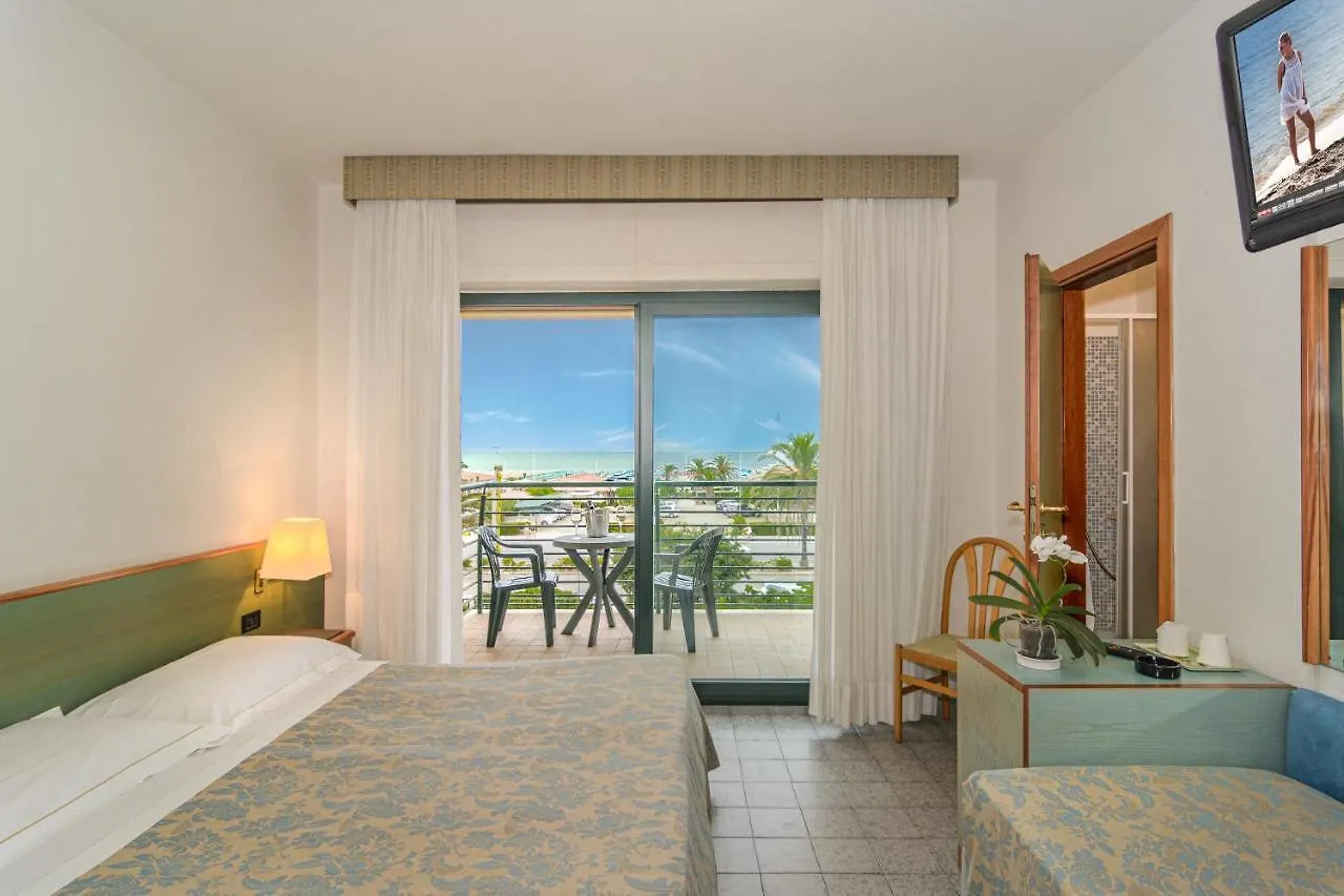 Hotel Paris Lido di Camaiore