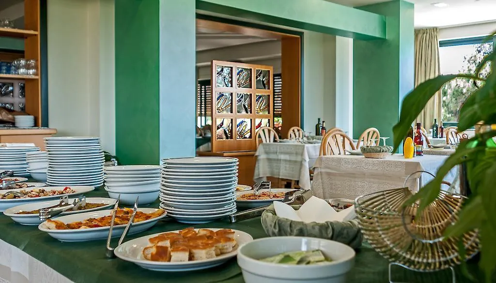 Hotel Paris Lido di Camaiore 3*,