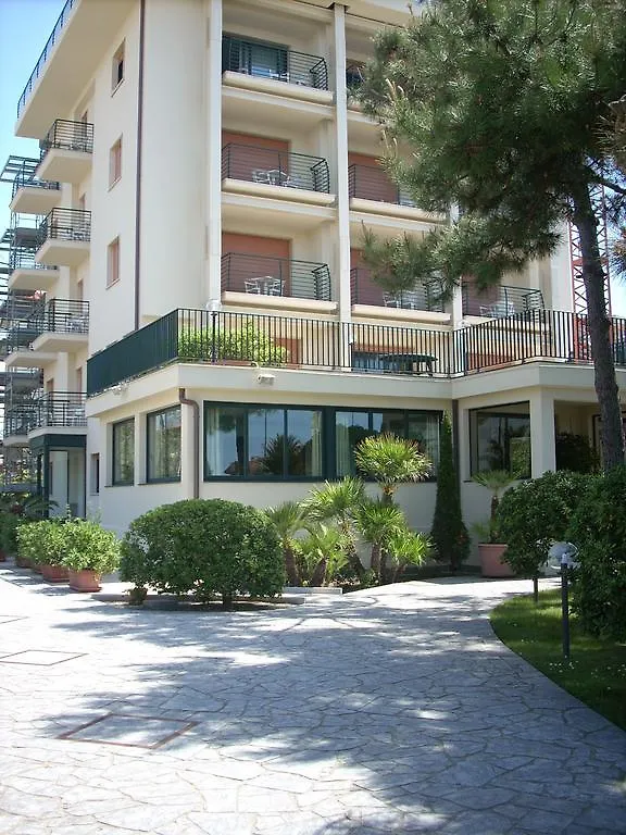 Hotel Paris Lido di Camaiore
